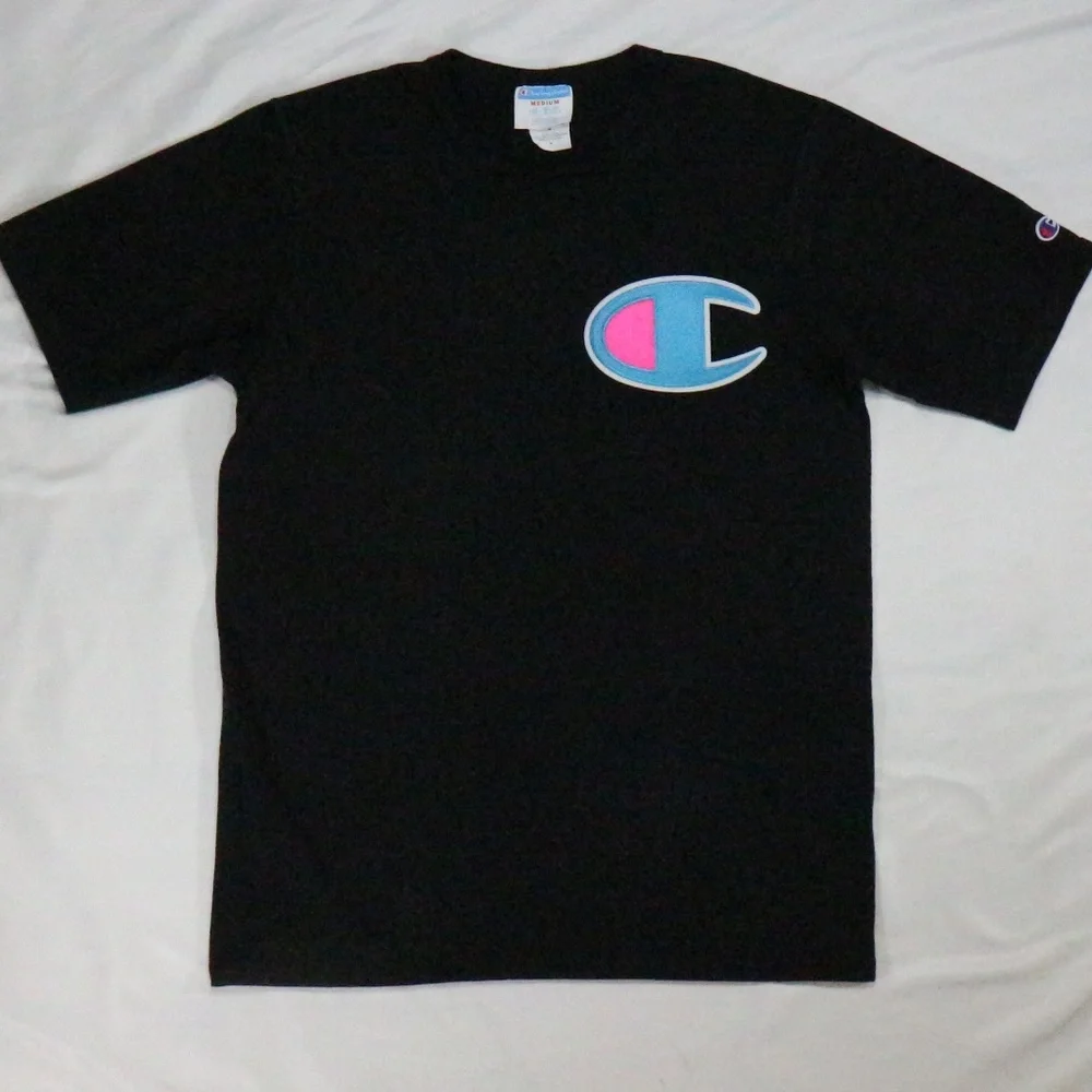 Vtg CHAMPION Oversize Patch Logo Crew T-shirt Sz Small Men Med Wmn - Picture 2 of 8